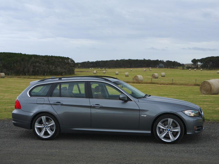  BMW 335i Touring 2008 года  (AU) (фото 12 из 16)